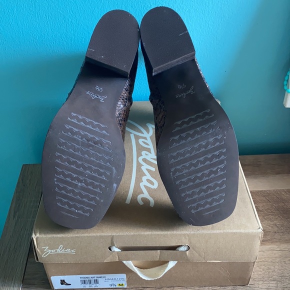 COPY - Snake print boots 9 1/2, ran small, can’t wear. - Picture 4 of 4